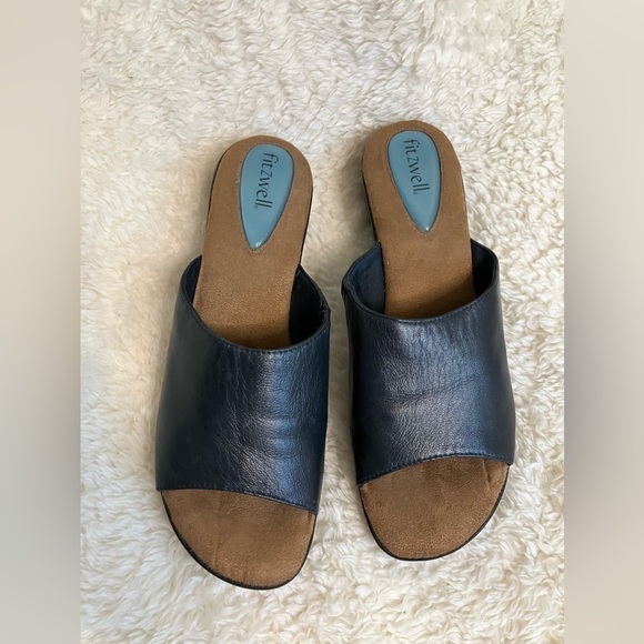 Womens Fitzwell Navy Leather Wedges Size 8.5 - Picture 3 of 9